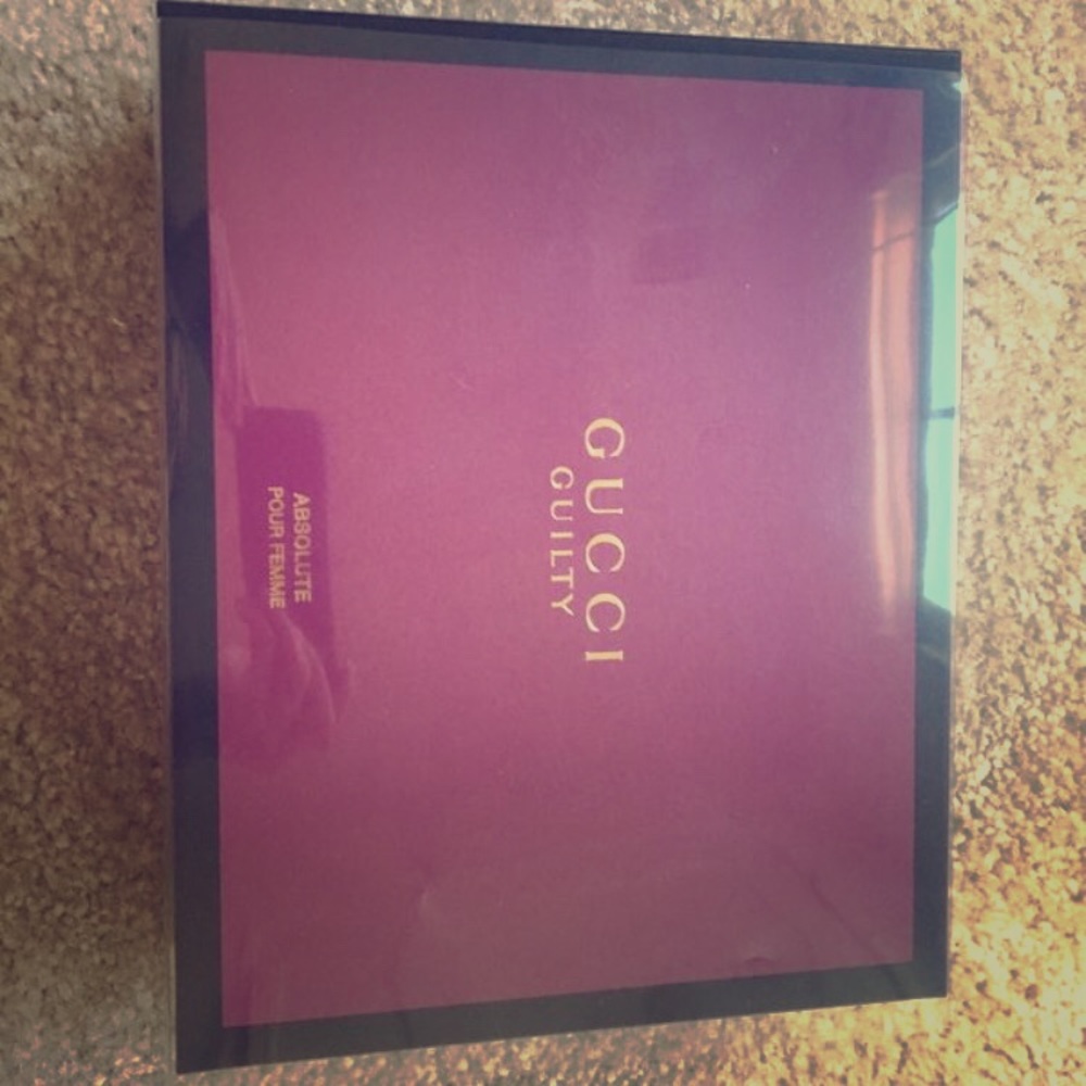 Gucci Guilty Absolute Pour Femme